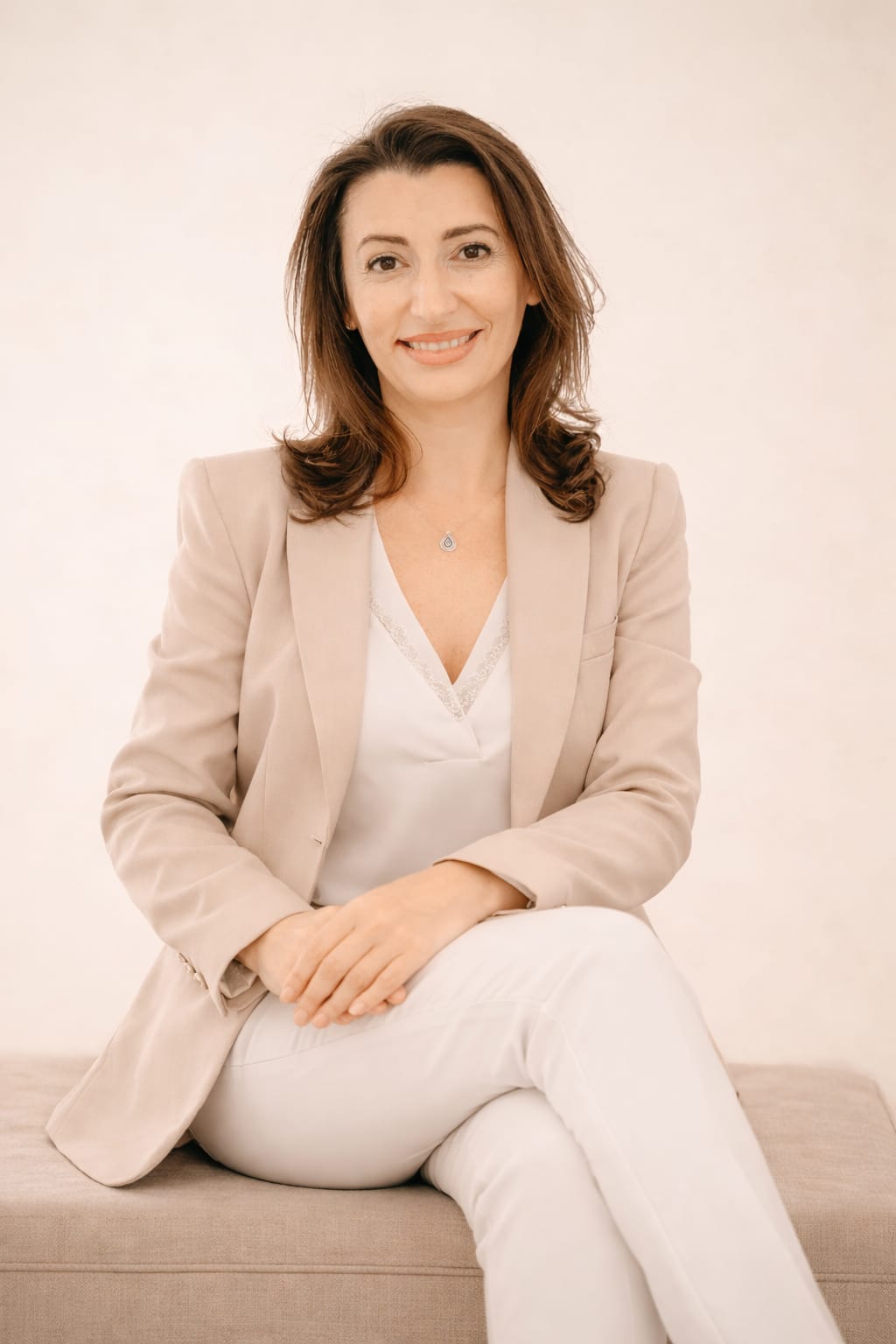 Ana - Birou 9